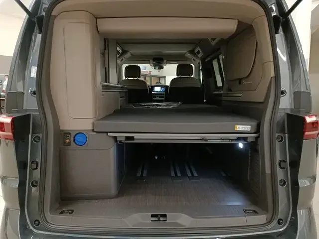 Volkswagen T7 California
