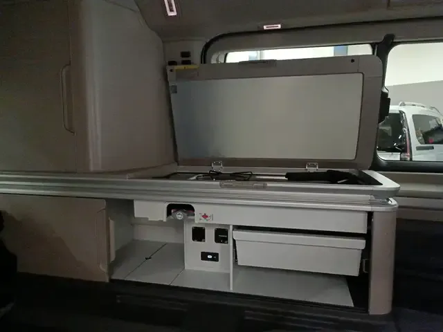 Volkswagen T7 California
