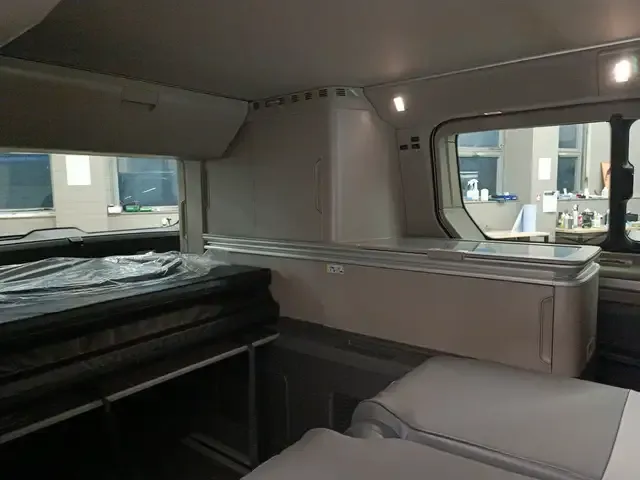 Volkswagen T7 California
