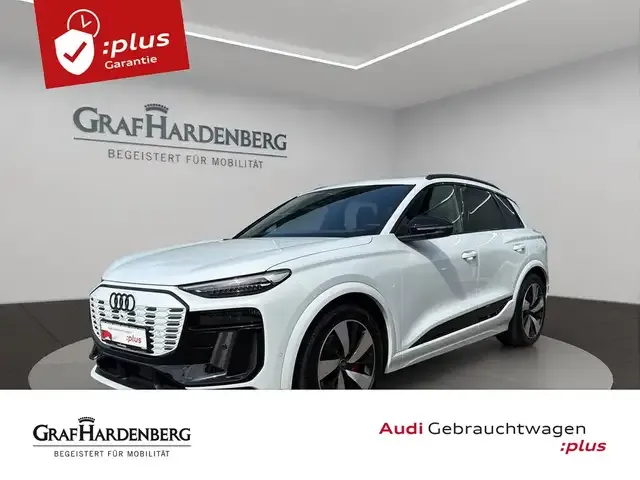 Audi Q6