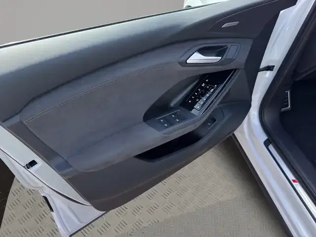 Audi Q6