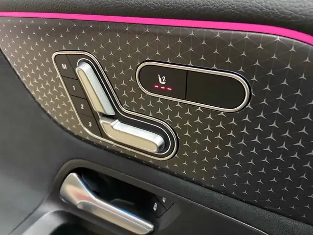 Mercedes-Benz EQB 300