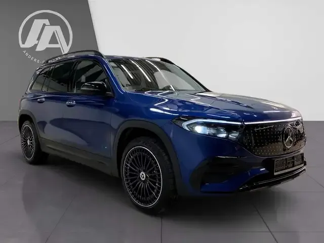 Mercedes-Benz EQB 300