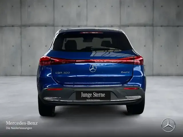 Mercedes-Benz EQA 300