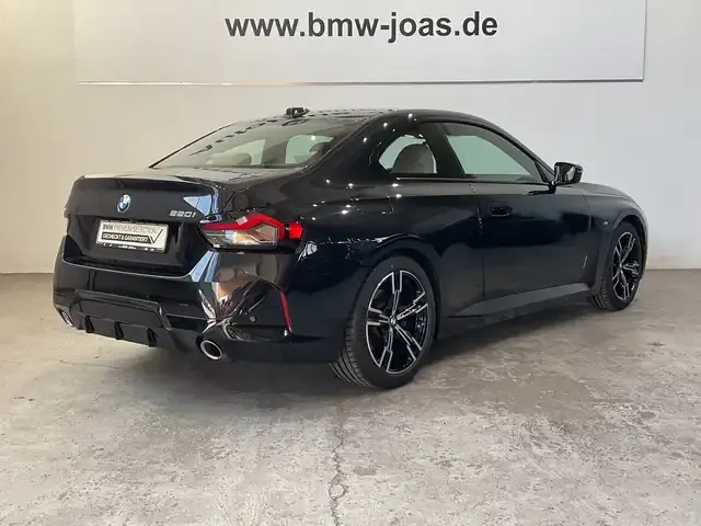 BMW 220