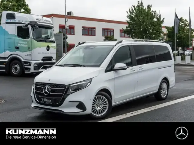 Mercedes-Benz V 250