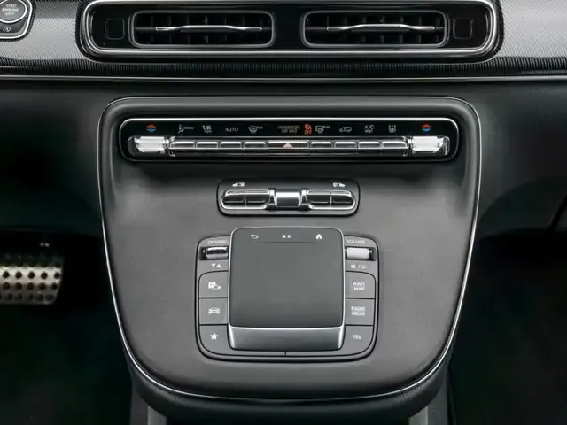 Mercedes-Benz V 250