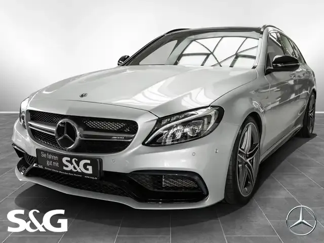 Mercedes-Benz C 63 AMG