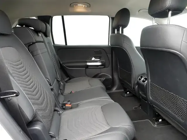 Mercedes-Benz EQB 300