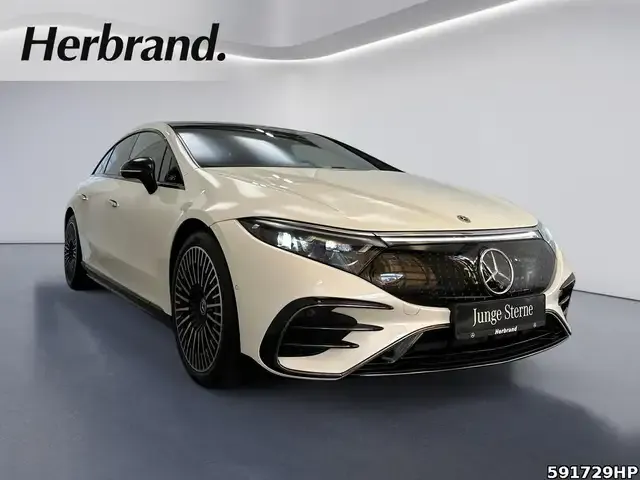 Mercedes-Benz EQS