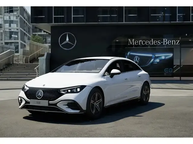 Mercedes-Benz EQE 300