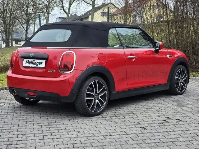 MINI Cooper Cabrio