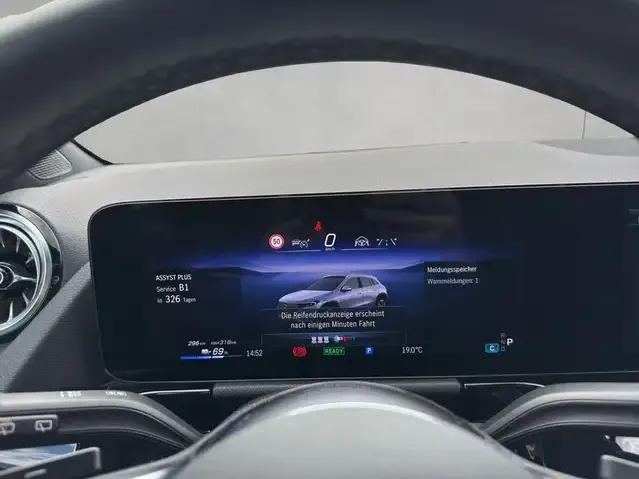 Mercedes-Benz EQA 350
