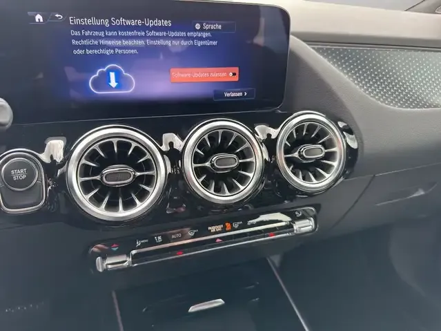 Mercedes-Benz EQA 350