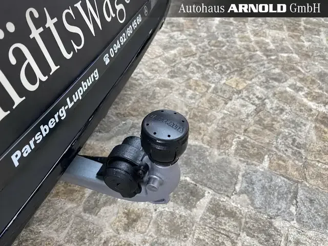 Mercedes-Benz CLA 220