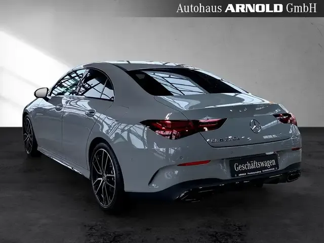 Mercedes-Benz CLA 220