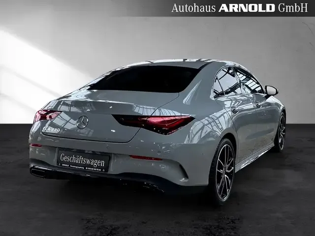 Mercedes-Benz CLA 220