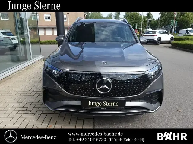Mercedes-Benz EQB 300