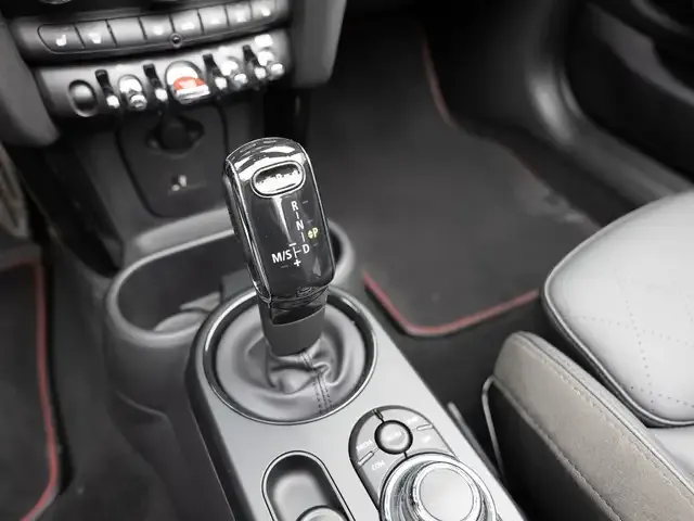 MINI John Cooper Works Cabrio