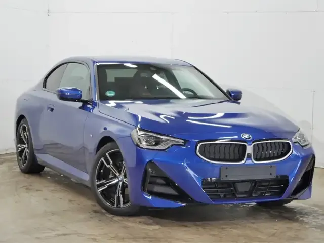 BMW 218