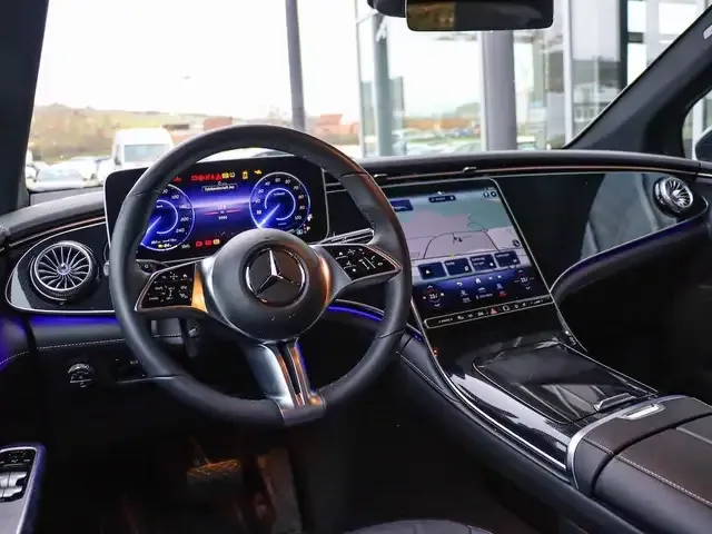 Mercedes-Benz EQE SUV