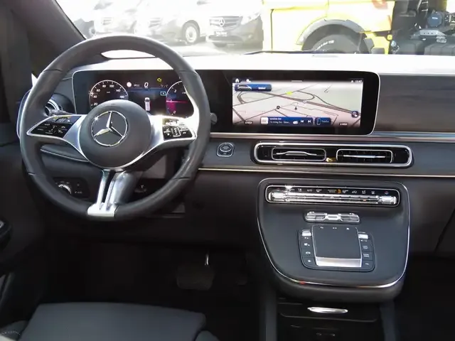 Mercedes-Benz V 300