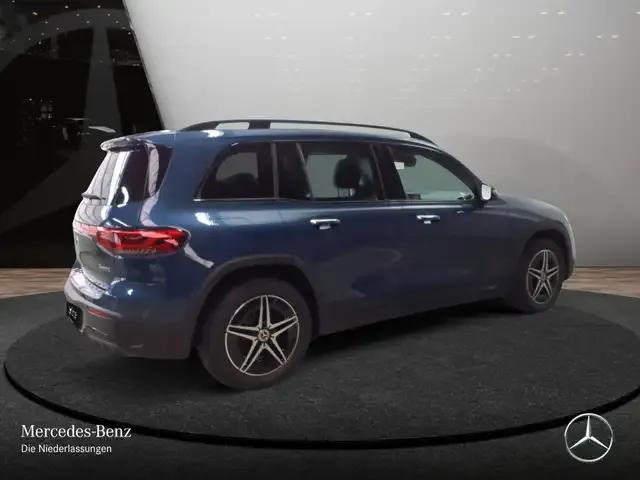 Mercedes-Benz EQB 350