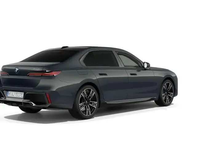 BMW 750