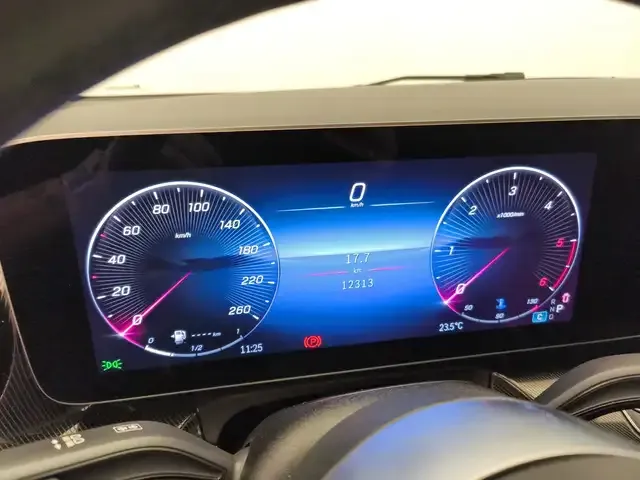 Mercedes-Benz V 220