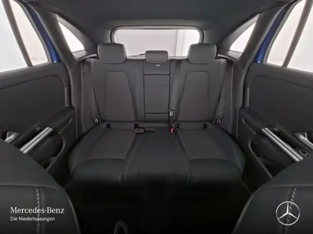 Mercedes-Benz EQA 300