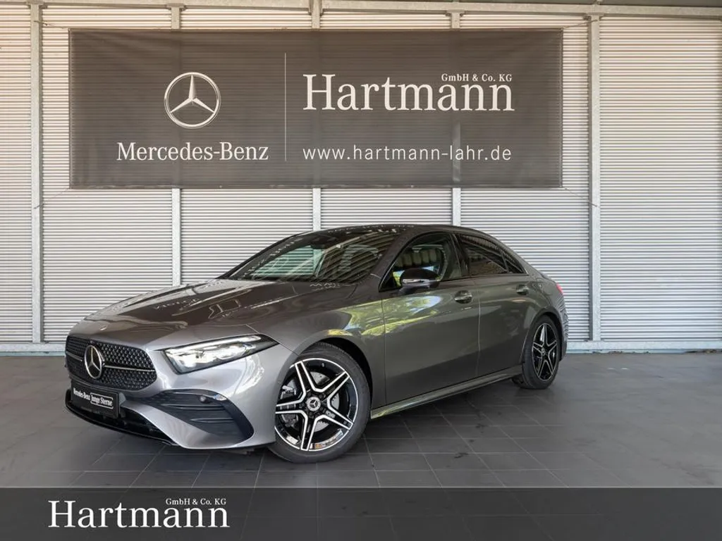 Mercedes-Benz A 220