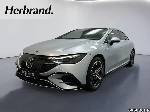 Mercedes-Benz EQE 300