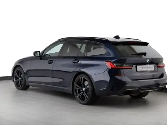 BMW 340