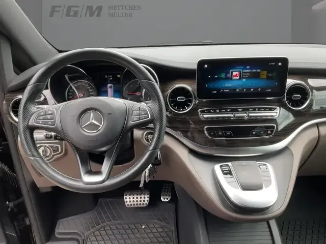 Mercedes-Benz V 300