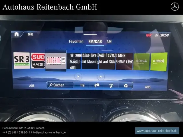 Mercedes-Benz GLA 180