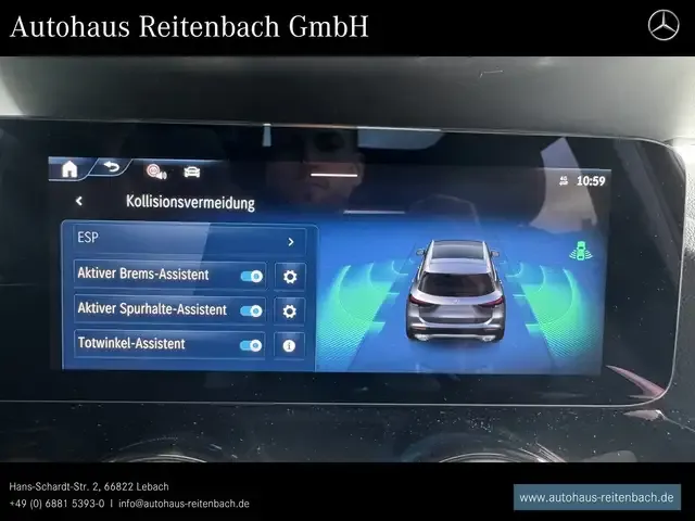 Mercedes-Benz GLA 180
