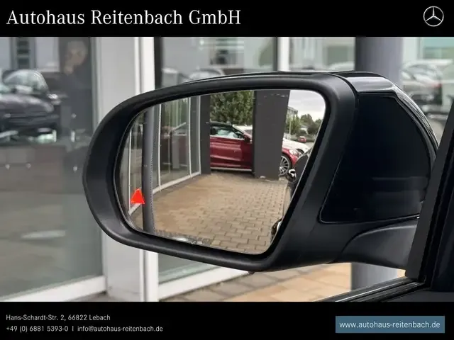 Mercedes-Benz GLA 180