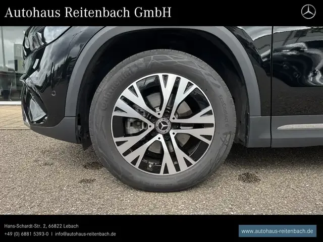 Mercedes-Benz GLA 180