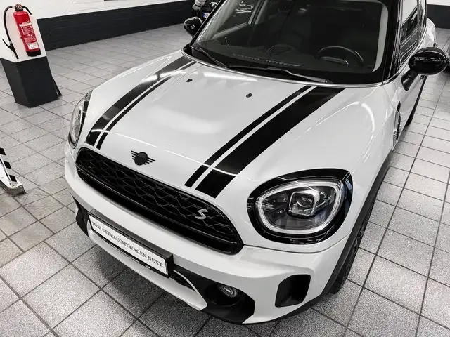 MINI Cooper SE Countryman