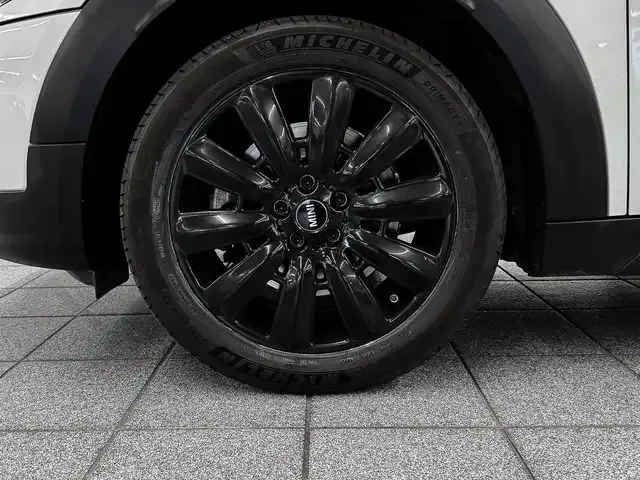 MINI Cooper SE Countryman