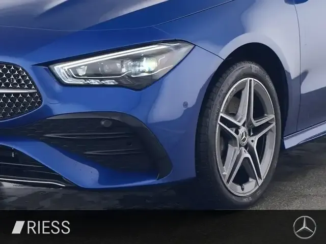 Mercedes-Benz CLA 250