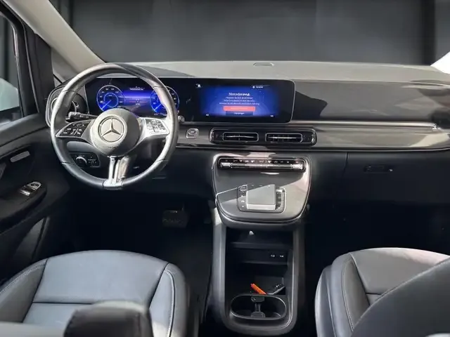 Mercedes-Benz EQV 300