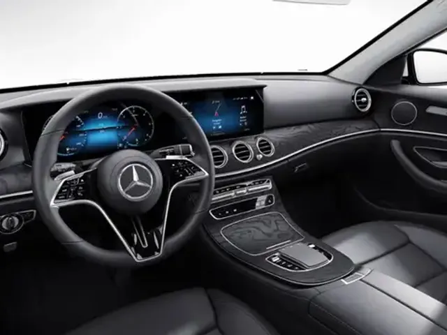 Mercedes-Benz E 400