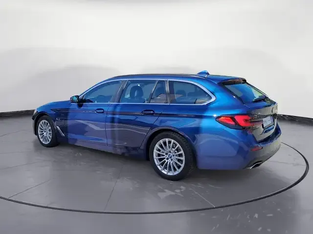 BMW 530