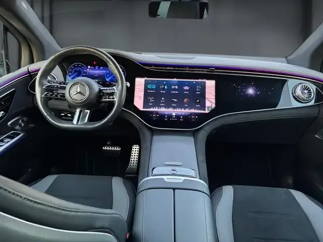 Mercedes-Benz EQE SUV