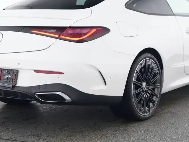 Mercedes-Benz CLE 300