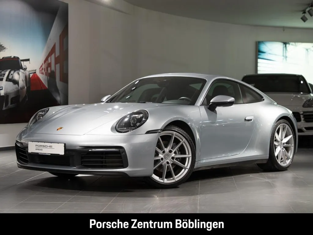 Porsche 992