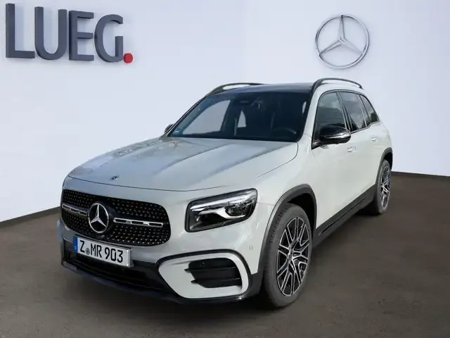 Mercedes-Benz GLB 220