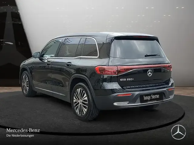 Mercedes-Benz EQB 250
