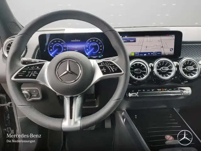 Mercedes-Benz EQB 250